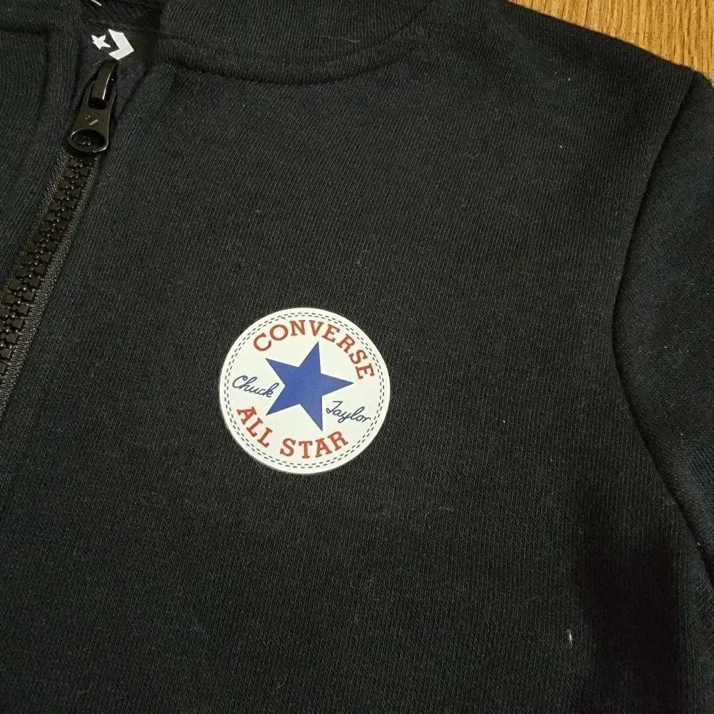 Converse Chuck Taylor Kids Jacket Hoodie Black White Club Fleece Size 6 Unisex